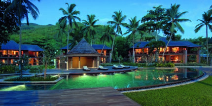 5088ephelia seychelles junior suite pool view 2